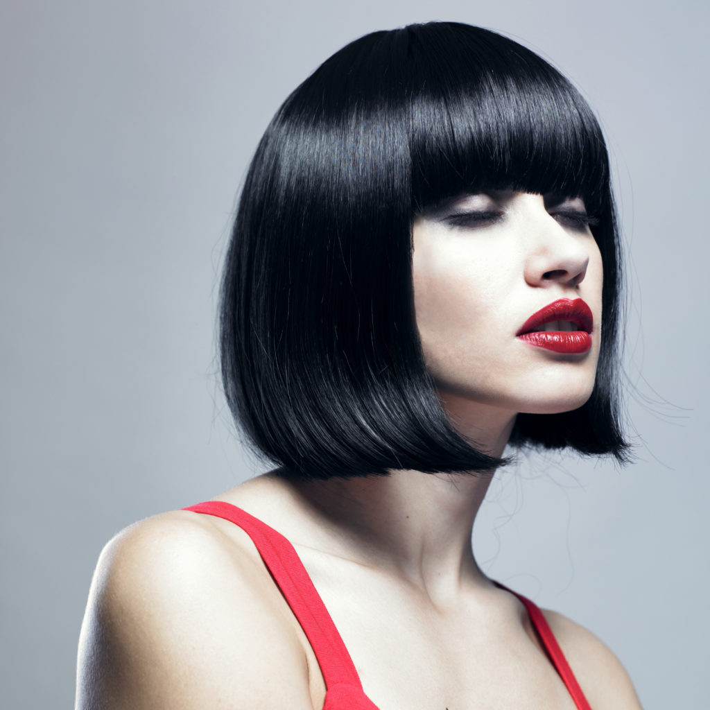 Edge Sophisticated Blue Black Angular Bob Haircut Bangs This Is A Some What Retro Haircut From The 1960s Era Lance Lanza